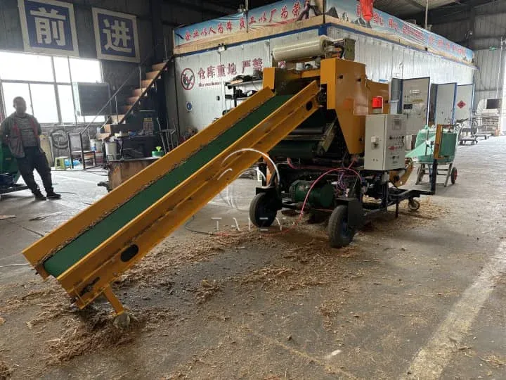 Why Is 60-Model Silage Bale Wrapping Machine Popular? 3 Commercial silage bale wrapping machine