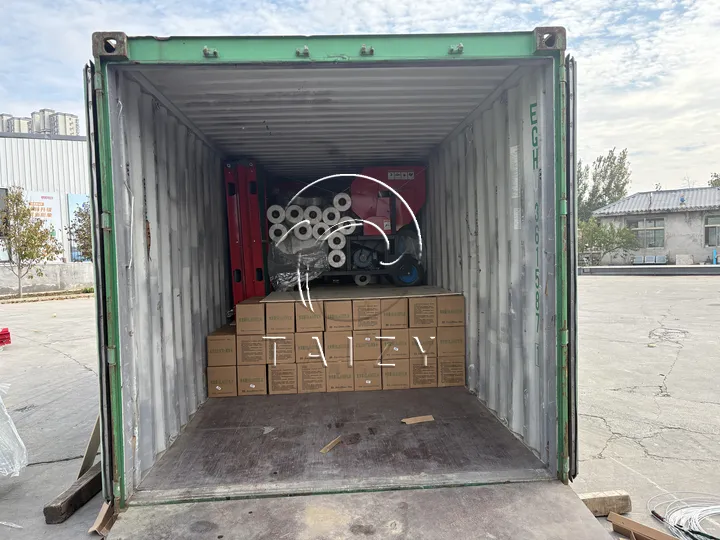 silage baling machine loading