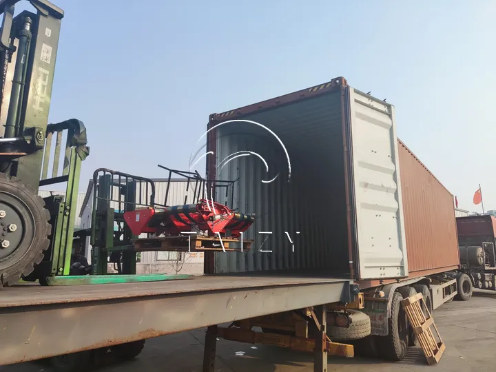 10 Silage Baler And Wrappers Sold To Thailand Again 5 Silage machine to be loaded