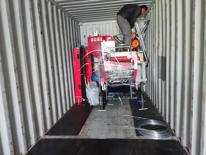 10 Silage Baler And Wrappers Sold To Thailand Again 3 Silage making machine loading