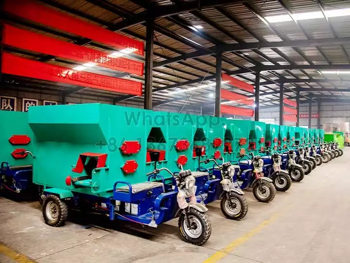 Silage feed mixer spreader manufacturer