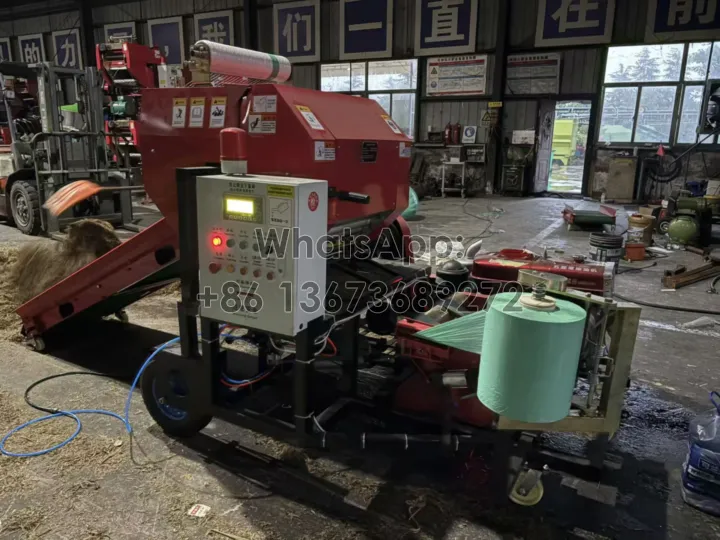 Diesel engine silage round baler-machines